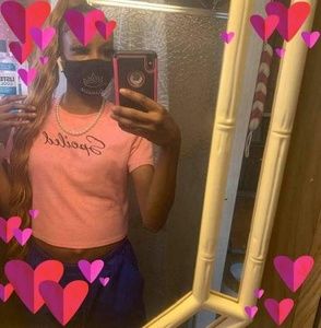 Meet your Posher, Lisa